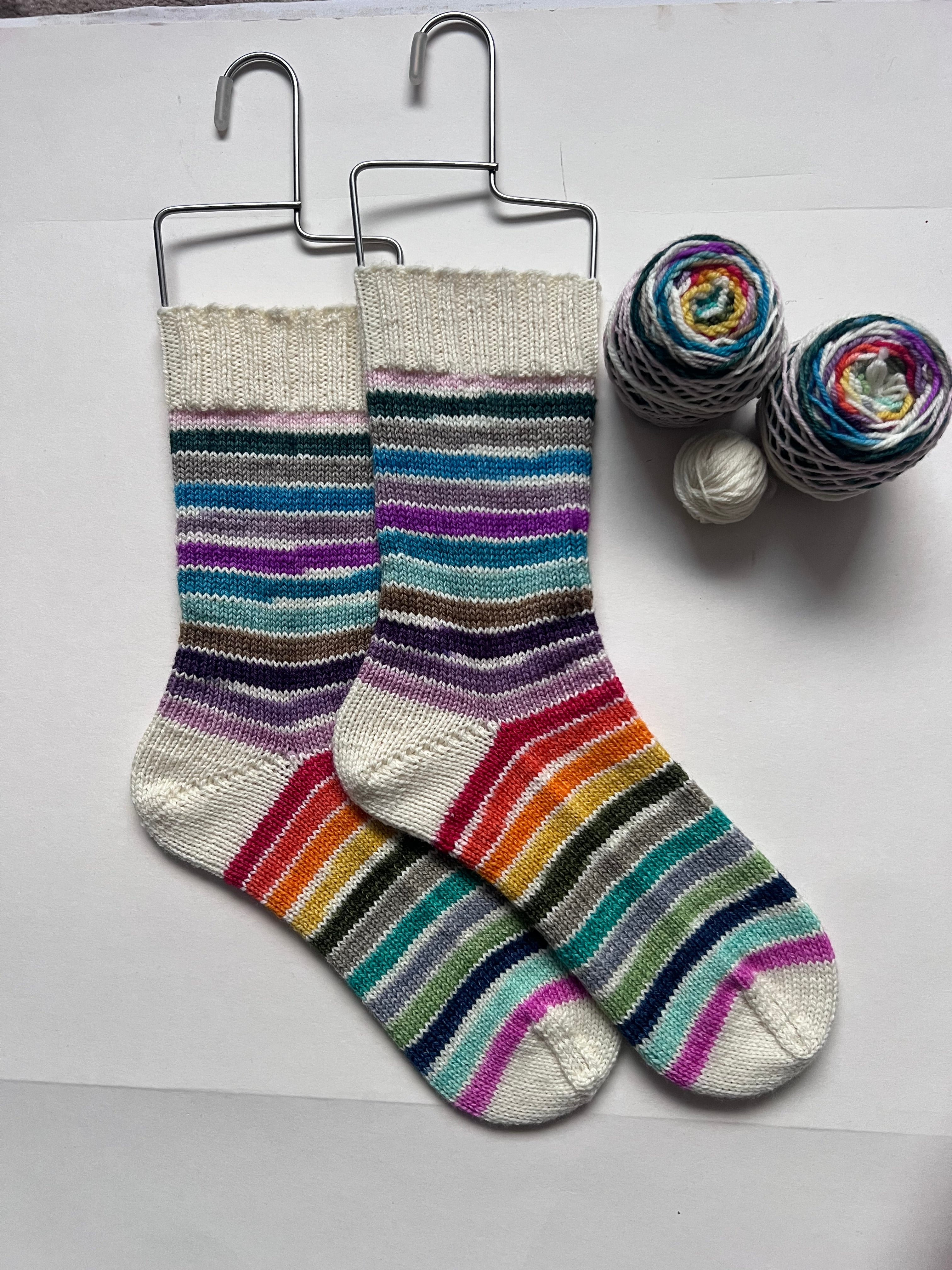 Sock Project: Woolens and Nosh 2021 Advent Socks